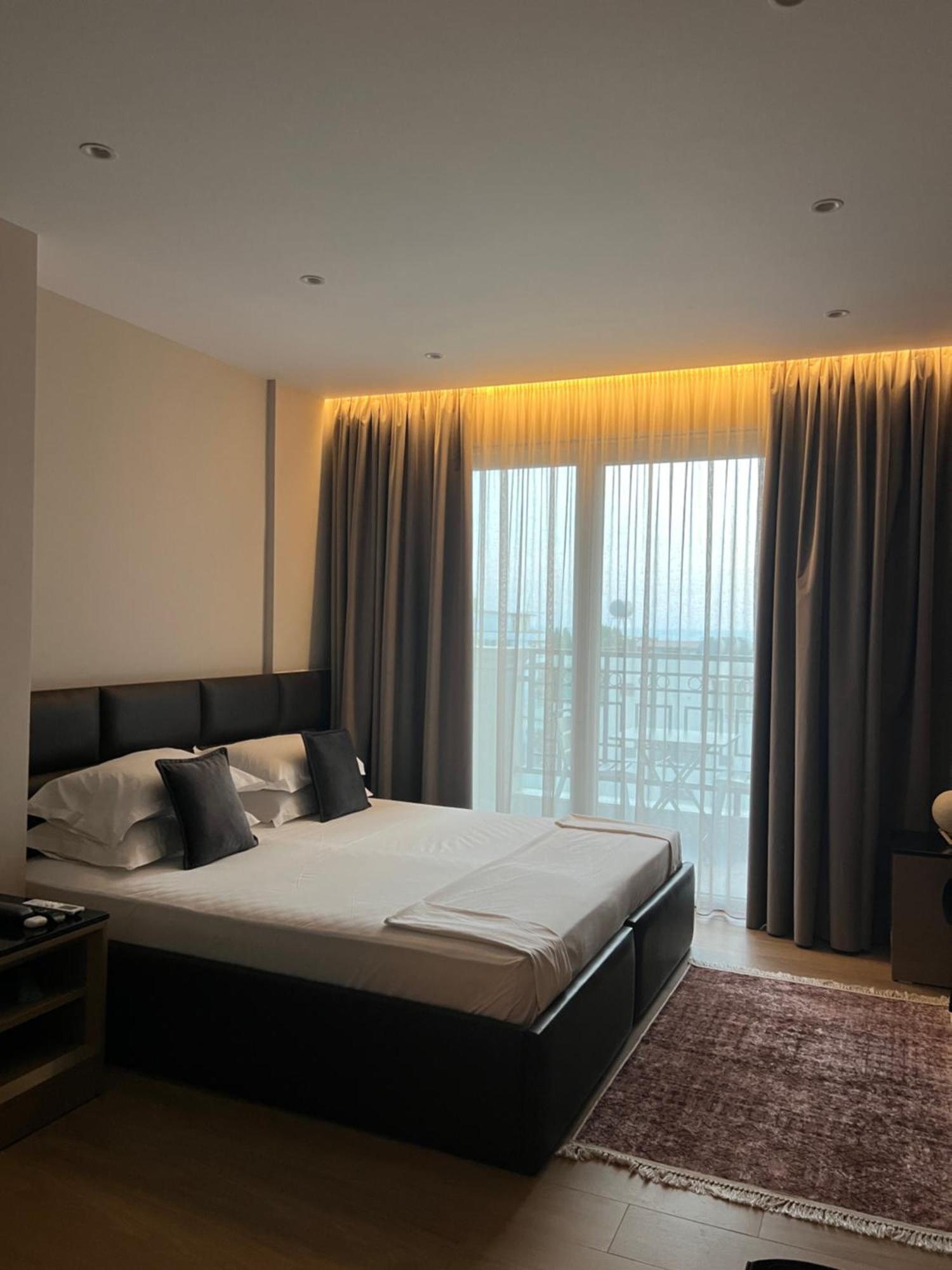 Coastline Luxury Apart Hotel Голем Екстериор снимка